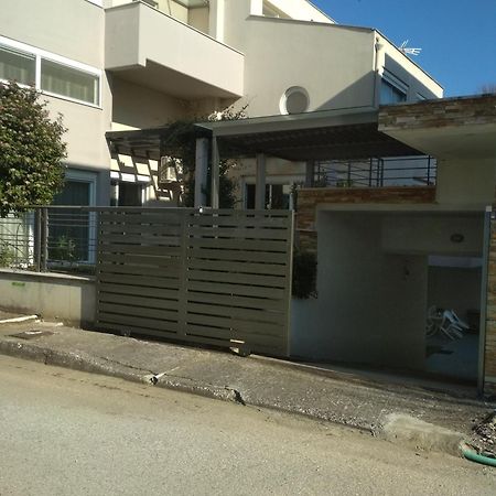 Trikala Alex House Apartment Luaran gambar